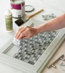 Diy Kitchen Cabinet Makeover On A Budget In A Day Um I Would Actually Use This As An Idea For A Breakfa Diy Cabinets Diy Home Improvement Update Cabinets
