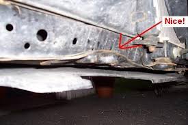 The diff would be the last place i would use as a jacking point. Bent Front Jack Point Damn It Helms Honda Tech Honda Forum Discussion