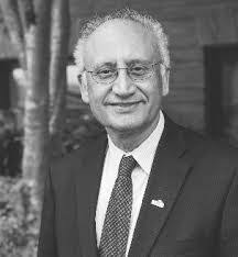 Daniel Pry's Instagram, Twitter & Facebook