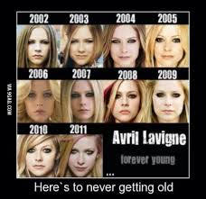 Her smiling is so beautiful. Award To Avril Lavigne For Always Looking Beautiful As Ever 9gag