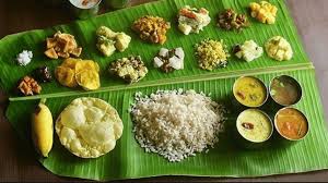 8 Foot Long Banana Leaf In Tamil Nadu S Perundurai Curly Tales Banana leaf rice is a traditional method of serving rice dishes in south indian cuisine. 8 foot long banana leaf in tamil nadu s