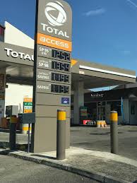 On your way to italy, a ski trip or a walking holiday, choose one of our 60 bright rooms with modern decor. Total Access Villeurbanne Station Service Adresse