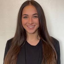 Thrilled to announce that this past week I graduated magna cum laude from  the University of South Carolina with my degree in Finance & Marketing with  a minor in Spanish. Many thanks