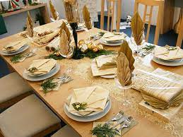 Place the knife to the right of the plate with its blade facing the dish. Christmas Dinner Table Decorations Easyday