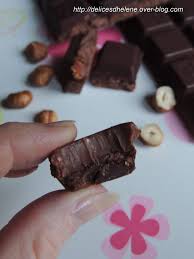 Tablette Chocolat Noir Facon Rocher Au Lait