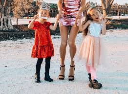 2019 Goals For A Happier Self Our New Year S Photoshoot Ali Ish New Year Photoshoot New Years Eve Outfits Eve Outfit