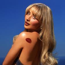 Sabrina Carpenter's short n' sweet tour is coming to little caesars arena 