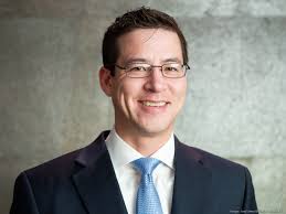 Emerging Attorney: Timothy Menasco