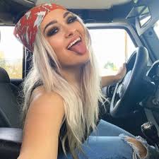 Tyler Latta (@latta_tyler)