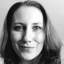 Alexandra Appleton's Instagram, Twitter & Facebook