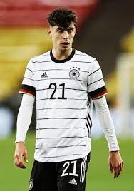 Kai havertz, 22, from germany chelsea fc, since 2020 attacking midfield market value: Pin Von Burhan Taha Football Hq Auf Kai Havertz Nationalmannschaft Bundesliga Fussball