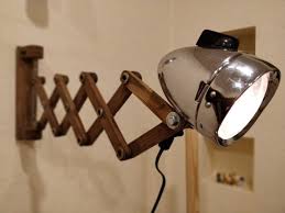 New Life Of The Front Lamp Of The Old Moped Front Lamp Life Moped Lampen Lampen Und Leuchten Diy Beleuchtung