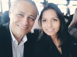 Quiero dar un saludo muy especial a los principales emisores de estrellas.  ¡Gracias por su apoyo! Hugo Rios Aliaga, Reinol Coronel Ponce También a los  que se suscriben a nuestra fanpage, porque