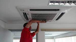 Ar condicionado nada mais é do que um aparelho que trata o ar de determinado ambiente, realizando controle da temperatura, umidade, pureza e ventilação. Voce Ja Conhece O Ar Condicionado Central Aprenda Mais Aqui A Dias