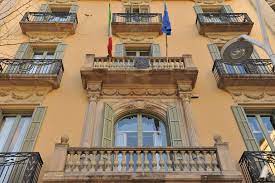 Cittadini italiani nati e residenti all'estero, il cui atto di nascita è stato trascritto in italia e la cui cittadinanza italiana sia stata accertata dal oppure puoi iscriverti temporaneamente all'anagrafe della popolazione residente in italia e aspettate a comunicare il futuro espatrio nel momento in cui. Consolato Generale Barcellona