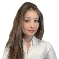 200+ perfiles de «Emilia And»