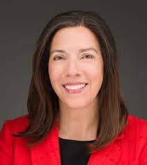 Karen Pinette's Instagram, Twitter & Facebook