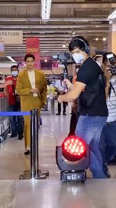 Alden Richards: The Love Scars Host Kizumi Fino