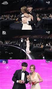 최근 온라인 커뮤니티에서는 류준열과 혜리가 한 음식점에서 데이트를 하고 있는 사진이 공개됐다. ë¥˜ì¤€ì—´ í˜œë¦¬ ê³¼ê±° ì‹œìƒì‹ìž¥ì—ì„œ í¬ì˜¹í•˜ê³  ì† ìž¡ê³  ë‹¤ì •í•œ ëª¨ìŠµ ìž¬ì¡°ëª… ì•„ì‹œì•„ê²½ì œ