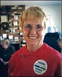 Karen Rommel's Instagram, Twitter & Facebook