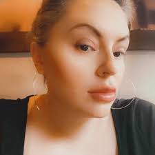 Happiest of birthdays to my business partner Amanda! I would not be as  successful as I am today without her encouragement to go to school nearly  20 years ago! Amanda you were