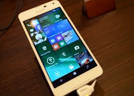 If the process goes wrong, it is possible to make the phone unusable. You Can Now Unlock Your Lumia Windows Phone S Bootloader To Install Custom Roms And More
