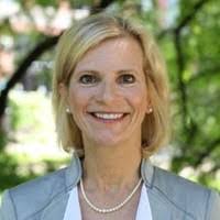 Kim Judson's Instagram, Twitter & Facebook