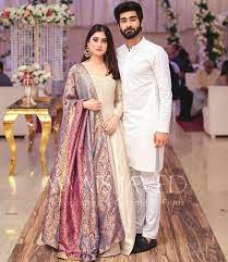 Simple And Beautiful Dress Couple Dress Ideas Wedding Style Wedding Ideas Party Dress Fashion Dress Party Fancy Wedding Dresses Indian Gowns Dresses