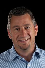 Frank Poore's Instagram, Twitter & Facebook