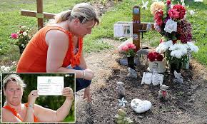 See more ideas about grave decorations, cemetery flowers, grave flowers. Granddaughter S Anger After Council Sticks A Fine On Headstones Where Mourners Leave Pot Plants On Graves Daily Mail Online