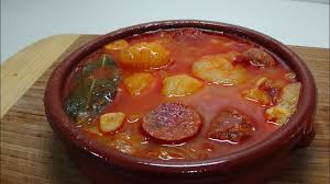 Echarlas en la olla a presión con un chorrito de aceite. Patatas A La Riojana Las De La Abuela Youtube