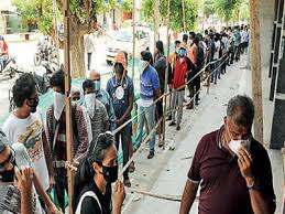 Queue is reserved for technical usage, such as in computer science where one might create a queue of objects. Liquor Sale In Karnataka Thousands Brave Heat Queue Up For Booze Rs 45 Crore Stock Sold In Hours Bengaluru News Times Of India