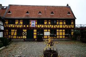The central location allows you to reach everything on foot. Freygasschen Eltville Mapio Net