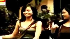 Artis cantik ini adegan hot tanpa sensor. Semi Korea No Sensor Video Dailymotion