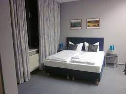 I got a really good rate from hotels.com and was pretty happy with it. Hotel Arena Inn Bewertungen Fotos Preisvergleich Berlin Tripadvisor