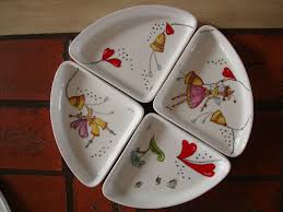 Love Le Petit Monde De Nanou Peinture Sur Porcelaine Ceramiques Peintes A La Main Porcelaine Peinte