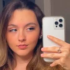 destiny crowe (@destinymcrowe1)