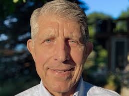 Spring Career Conference attracts hundreds of employers