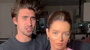 Love Island's Chris hilariously attempts to do Maura's make-up