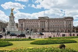 Buckingham palace london is one of the tourist attractions in london itinerary 10 days and london to buy tickets for buckingham palace, check the buckingham palace ticket prices from the tickets. The Best Royal Attractions In London Attractiontickets Com