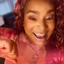 Flo Mitchell-Brown (@flo.mitchellbrown) • Facebook