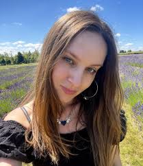 Main character from Parasite Eve looks like Quistis to me.