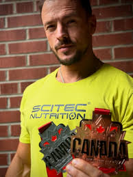 It's a wrap! Another season in the books.📚 Thanks to everyone who has  supported me and rooted for me throughout this season. Natural Canada IFBB  PRO Qualifier 🥉3rd