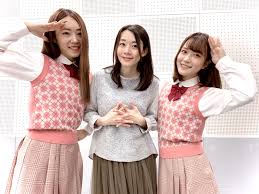 制服 向上 委員 会 大久保