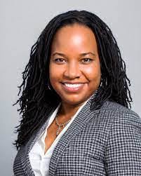 Corinne Miner's Instagram, Twitter & Facebook