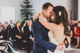 Smokey Hollow Delaware Sarah Kevin Pittsburgh Wedding Photographer In 2020 Pittsburgh Wedding Photography Pittsburgh Weddings Pittsburgh Wedding Photographers