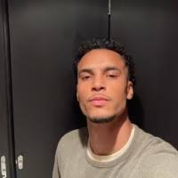 30+ perfis com “Rispoli”