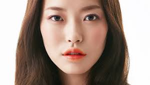 Bí kíp tô son kiểu ombre hoàn hảo cho bạn gái tỏa sáng!