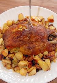 Vediamo, quindi, insieme come preparare il pollo al forno con patate ed alcune varianti altrettanto il vostro pollo con patate andrà messo in forno preriscaldato a 180°c per circa un'ora o fino a quando sarà ben cotto. Pollo Al Forno Con Carta Fata Mamma Papera