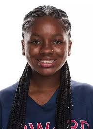 Leah Croom's Instagram, Twitter & Facebook